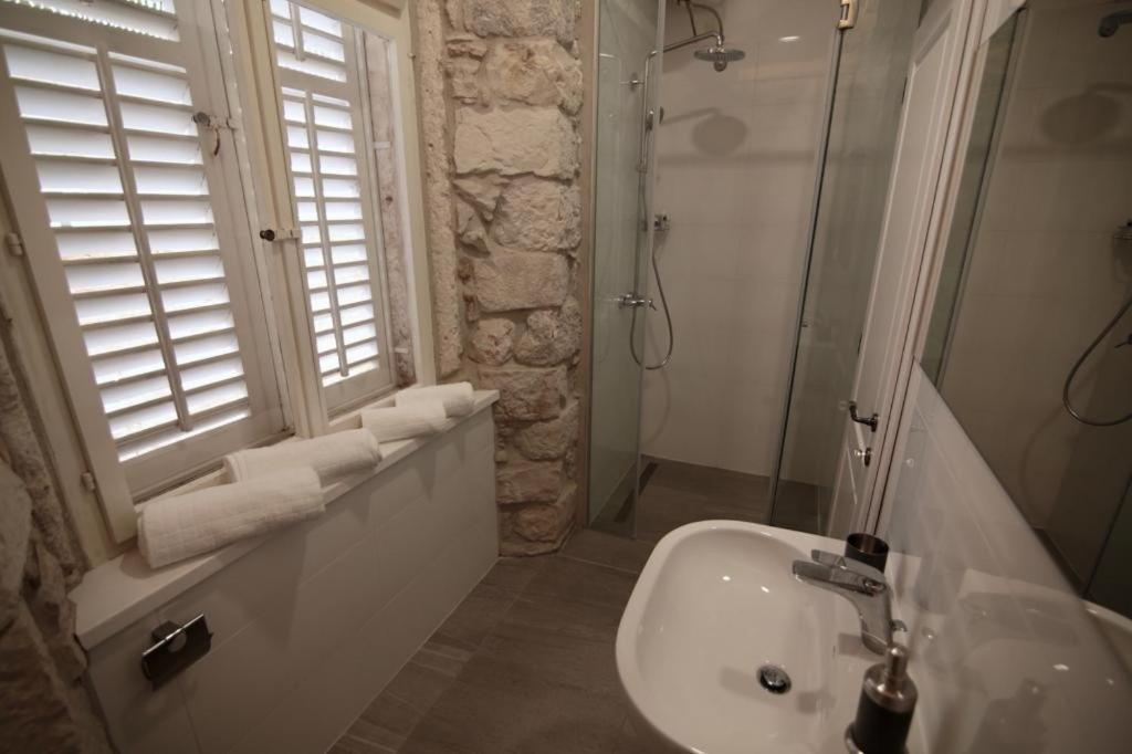 Apartments Cava Dubrovnik Bilik gambar